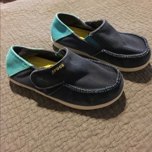 Crocs canvas boat shoes